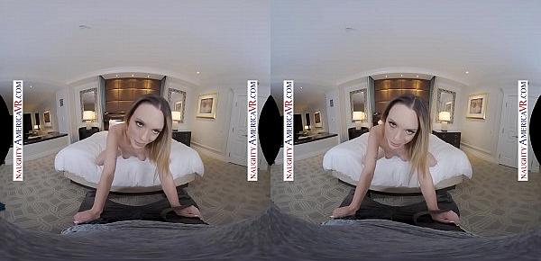  Naughty America - Lindsey (Jade Nile) fucks you in VR
